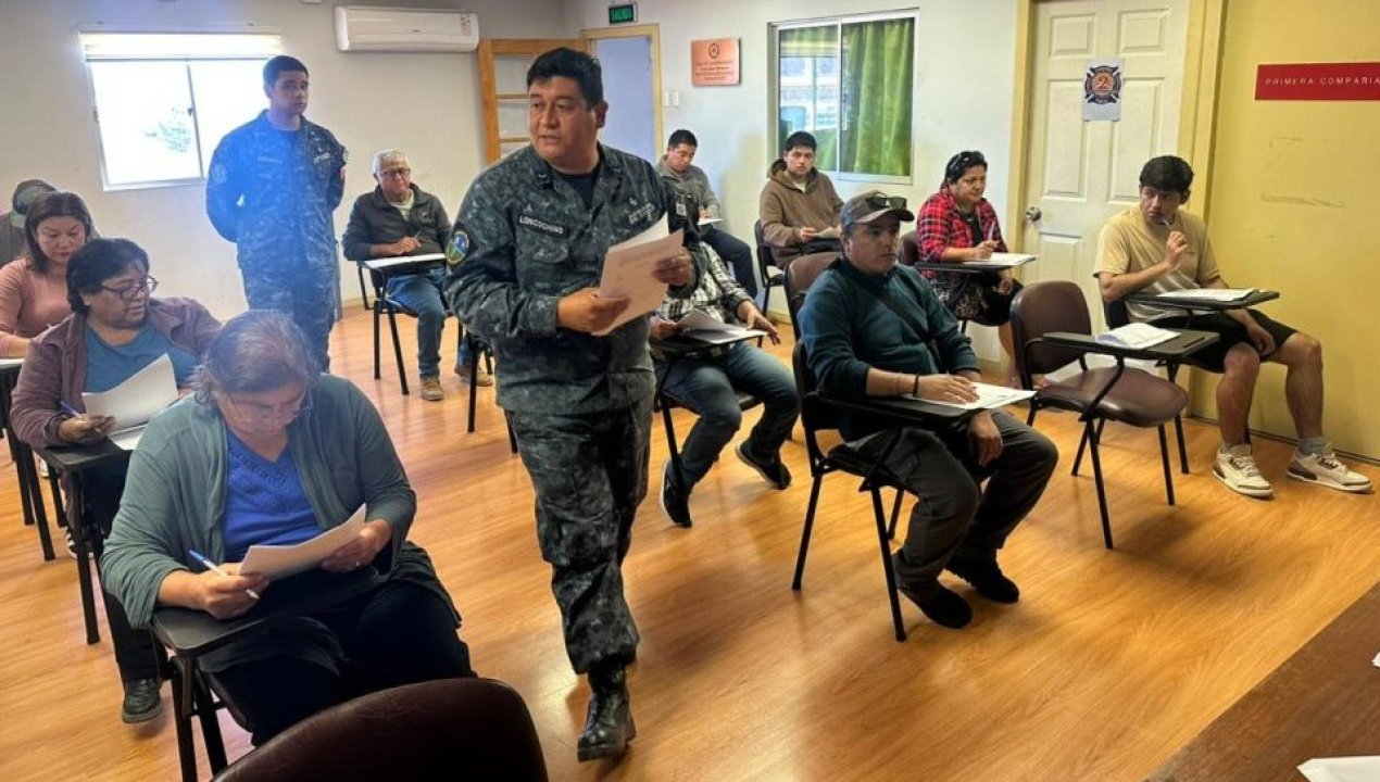 /taltal-cerca-de-20-usuarios-maritimos-rinden-examen-ante-la-autoridad