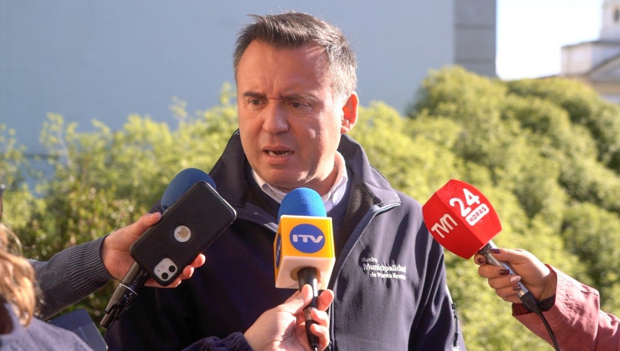 /alcalde-radonich-solicita-mejoras-urgentes-en-cruce-fronterizo-de-monte