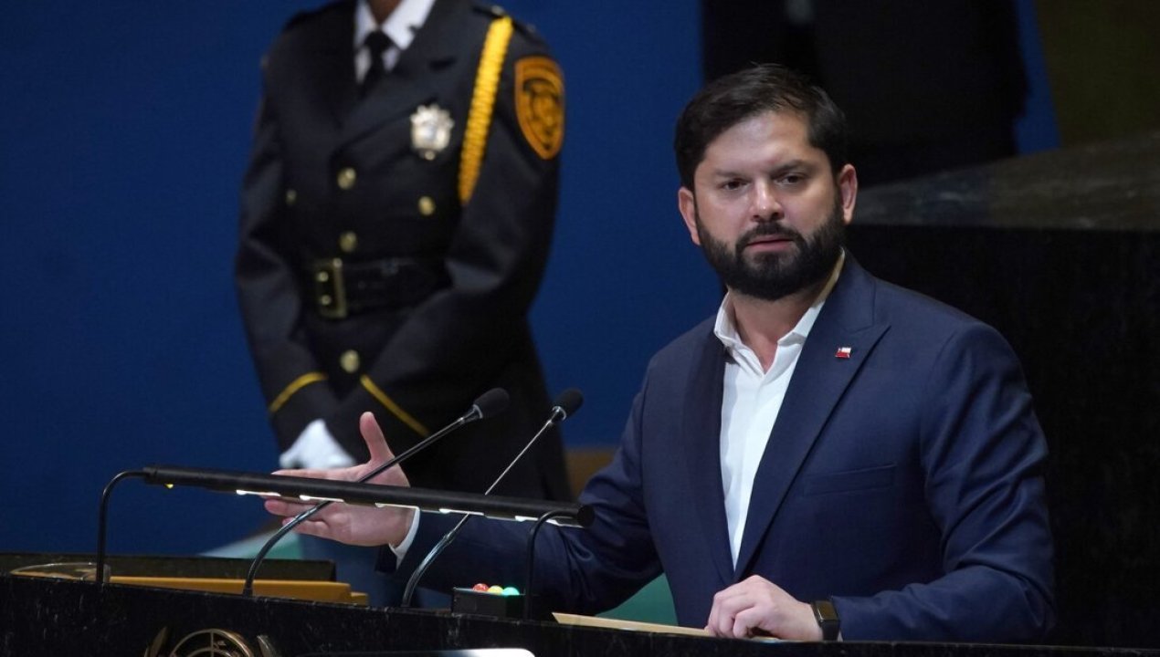 /actualidad/es-una-pregunta-o-una-afirmacion-boric-y-su-tenso-cruce-con-periodista