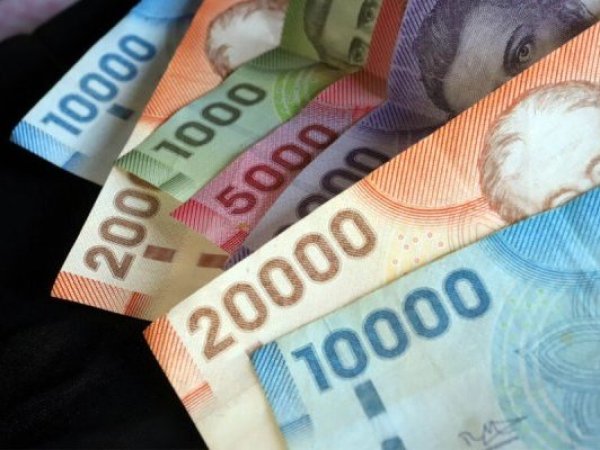 Alza en el precio de la UF llegará a los 40mil pesos: ¿Cómo afectará esto a nuestro bolsillo?